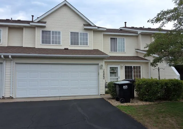 Photo 2 of Single family home for sale at 15460 Tungsten Way Nw, Anoka, MN 55303 | MLS# 7129127 | Listing updated on 2026-09-13
