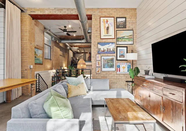 1st image of 801 Washington Ave N #121, Minneapolis, MN 55401 | MLS# 7129149