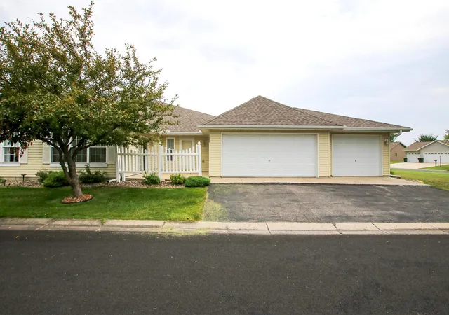 Photo 1 of Single family home for sale at 1088 Blackbird Trl Sw, Hutchinson, MN 55350 | MLS# 7129152 | Listing updated on 2026-09-22