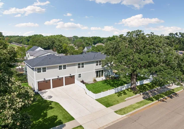 2nd image of 5944 Concord Ave, Minneapolis, MN 55424 | MLS# 7129156