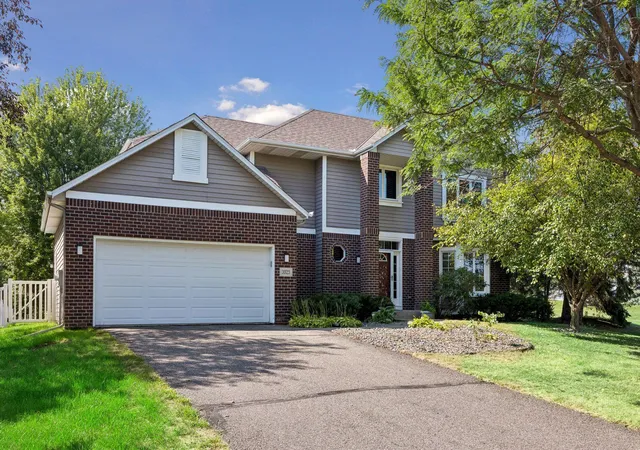 Photo 1 of Single family home for sale at 3925 Urbandale Ln N, Minneapolis, MN 55446 | MLS# 7129160 | Listing updated on 2026-10-15