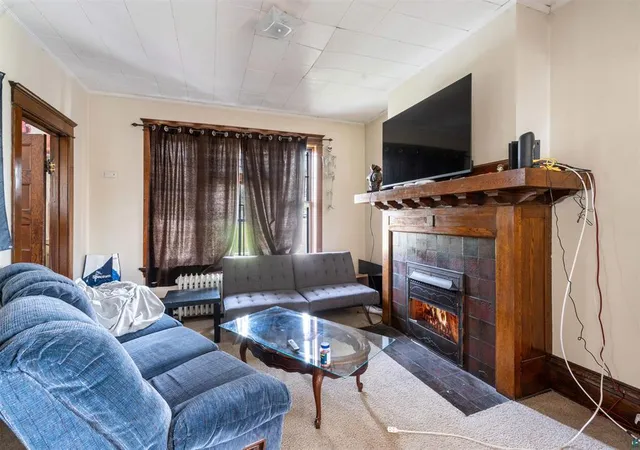4th image of 1432 E 4th Street, Duluth, MN 55805 | MLS# 7129180