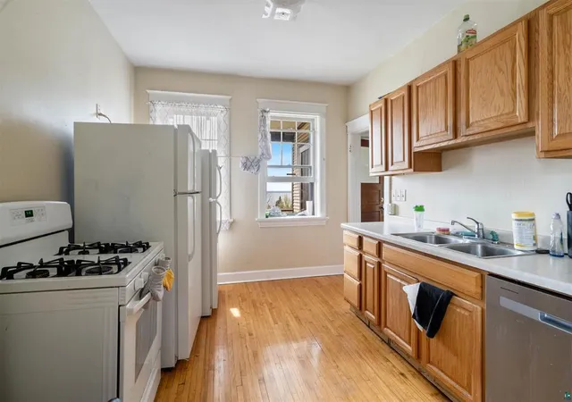 5th image of 1432 E 4th Street, Duluth, MN 55805 | MLS# 7129180