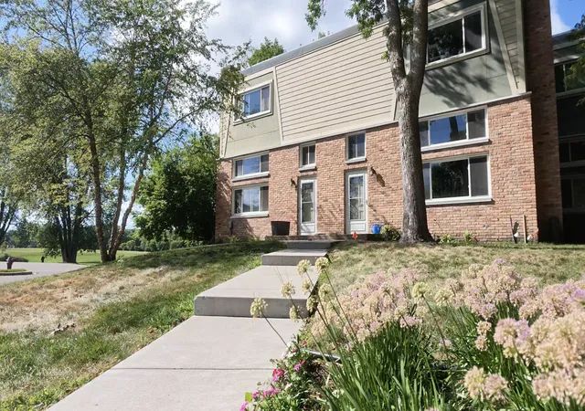 Photo 1 of Single family home for sale at 7451 W Franklin Ave, Minneapolis, MN 55426 | MLS# 7129187 | Listing updated on 2026-09-03
