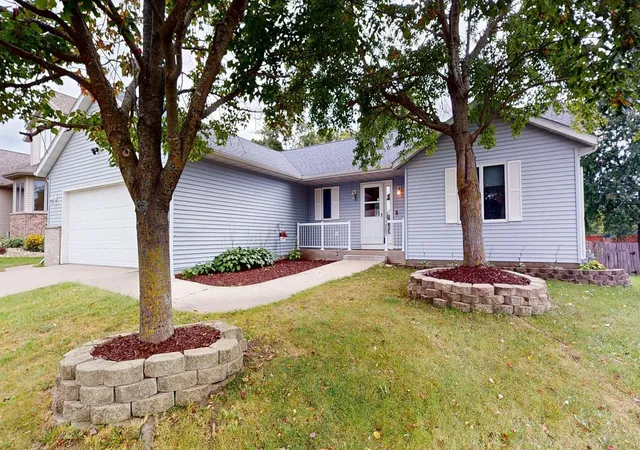 Photo 1 of Single family home for sale at 1007 Golfers Ct Se, Rochester, MN 55904 | MLS# 7129192 | Listing updated on 2026-09-04