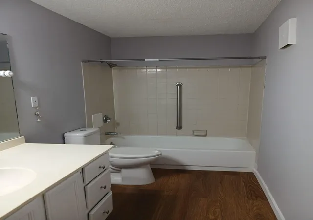 Photo 3 of Condo for sale at 3232 Fremont Ave N #215, Minneapolis, MN 55412 | MLS# 7129200 | Listing updated on 2026-10-07