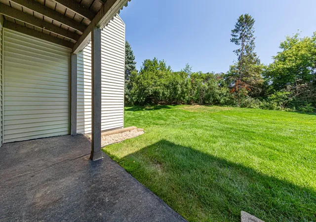 4th image of 7250 Hunters Run, Eden Prairie, MN 55346 | MLS# 7129208
