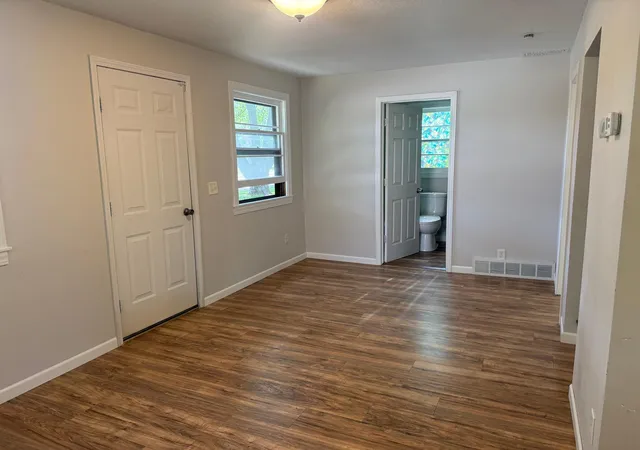 Photo 3 of Sale Pending at 1017 10th Avenue NE, Brainerd, MN 56401 | MLS# 7129210 | Listing updated on 2026-08-25