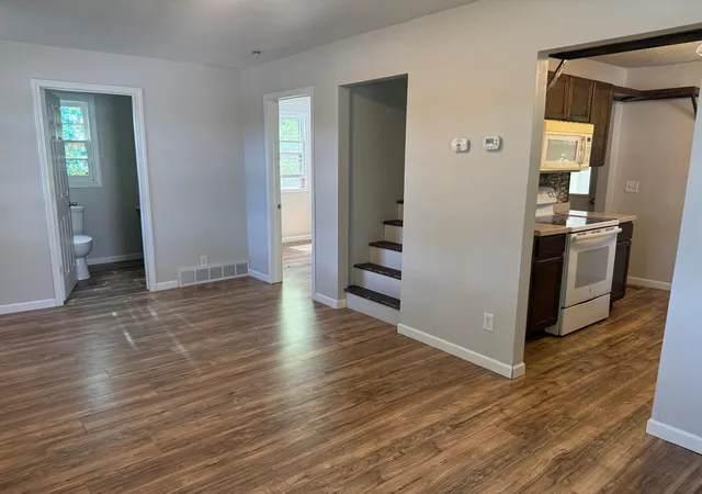 Photo 4 of Sale Pending at 1017 10th Avenue NE, Brainerd, MN 56401 | MLS# 7129210 | Listing updated on 2026-08-25