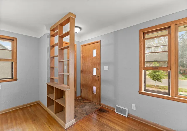 Photo 3 of Single family home for sale at 238 Macarthur St W, South Saint Paul, MN 55075 | MLS# 7129216 | Listing updated on 2026-09-20