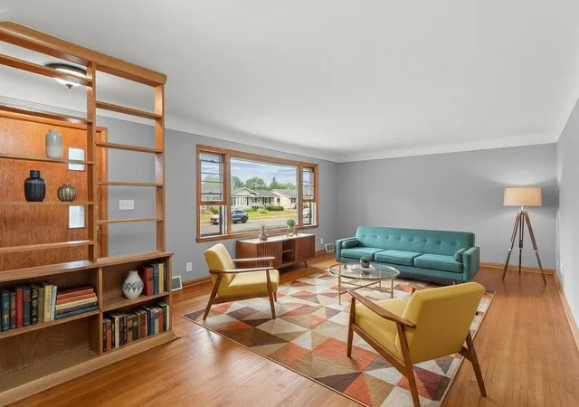 Photo 3 of Single family home for sale at 238 Macarthur St W, South Saint Paul, MN 55075 | MLS# 7129216 | Listing updated on 2026-09-20