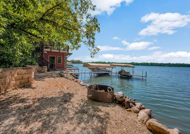 4th image of 1210 Albion Ave, Fairmont, MN 56031 | MLS# 7129218