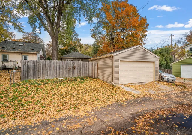 Photo 25 of Single family home for sale at 4715 Wentworth Ave, Minneapolis, MN 55419 | MLS# 7129219 | Listing updated on 2026-10-07