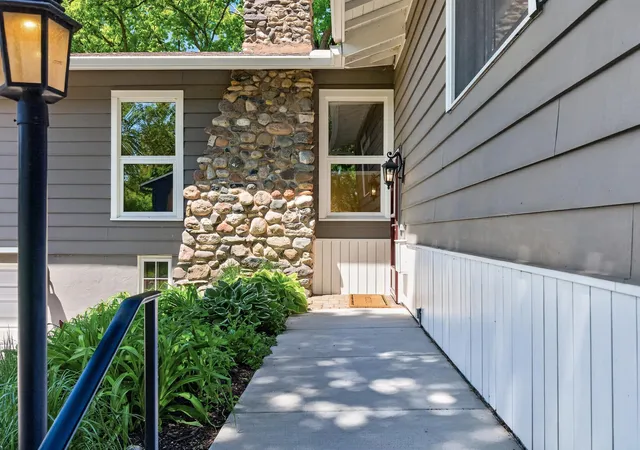 Photo 3 of Single family home for sale at 12020 Mayflower Cir, Hopkins, MN 55305 | MLS# 7129229 | Listing updated on 2026-09-17
