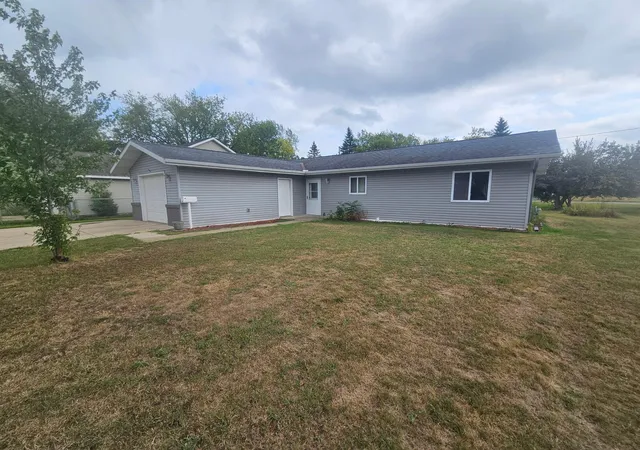 1st image of 1010 4th St Sw, Crosby, MN 56441 | MLS# 7129232