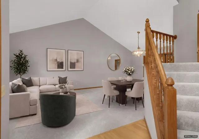 5th image of 1381 Interlachen Dr, Saint Paul, MN 55123 | MLS# 7129236