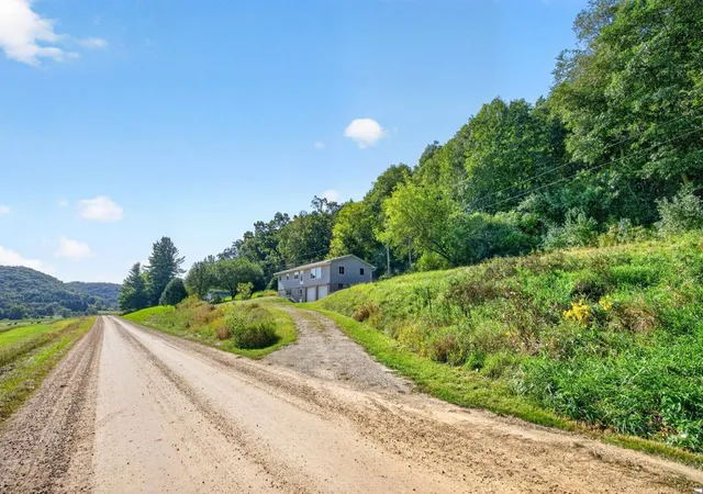 Photo 3 of Single family home for sale at 18599 Horse Shoe Rd, Rollingstone, MN 55969 | MLS# 7129240 | Listing updated on 2026-09-17