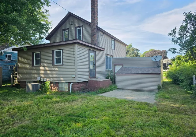 1st image of 706 E 3rd St, Fairmont, MN 56031 | MLS# 7129265