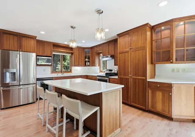 Photo 2 of Single family home for sale at 29 Orme Ct, Saint Paul, MN 55116 | MLS# 7129279 | Listing updated on 2026-09-06