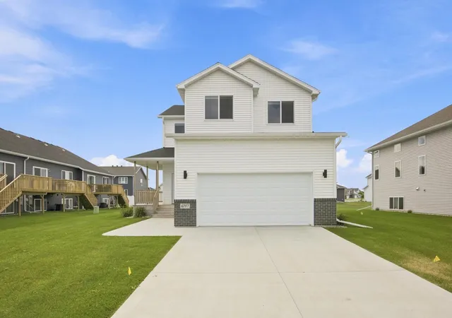 Photo 1 of Single family home for sale at 6797 28th Street S, Fargo, ND 58104 | MLS# 7129300 | Listing updated on 2026-10-27