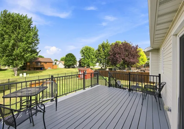 2nd image of 2715 32nd St S, Fargo, ND 58103 | MLS# 7129302