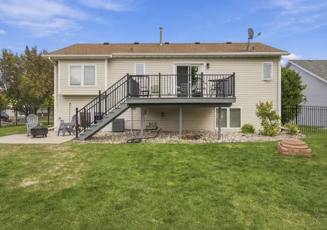 Photo 3 of Single family home for sale at 2715 32nd Street S, Fargo, ND 58103 | MLS# 7129302 | Listing updated on 2026-10-06