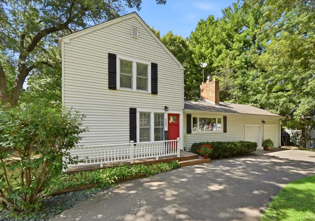 Photo 3 of Single family home for sale at 5505 Portland Ave, Saint Paul, MN 55110 | MLS# 7129324 | Listing updated on 2026-09-22