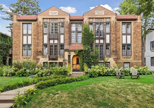 Photo 2 of Condo for sale at 3948 1st Avenue S #201, Minneapolis, MN 55409 | MLS# 7129336 | Listing updated on 2026-08-30