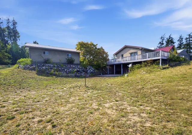 Photo 3 of Single family home for sale at 30600 Airport Rd, Pequot Lakes, MN 56472 | MLS# 7129338 | Listing updated on 2026-08-31