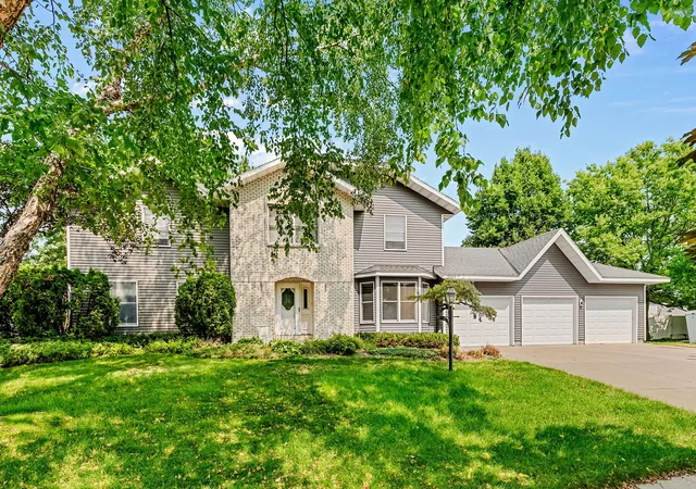 image of 2509 Colony Dr, Saint Cloud, MN 56303 | MLS# 7129339