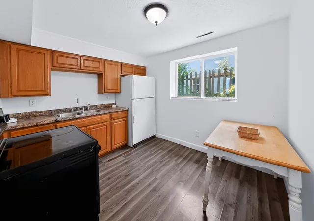 Photo 3 of House for sale at 318 Baker St E, Saint Paul, MN 55107 | MLS# 7129346 | Listing updated on 2026-08-30