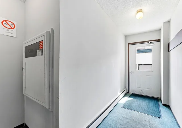 Listing Photo 4 - Condo for sale in building located at 12864 Nicollet Ave, Burnsville, MN 55337 - Unit #202