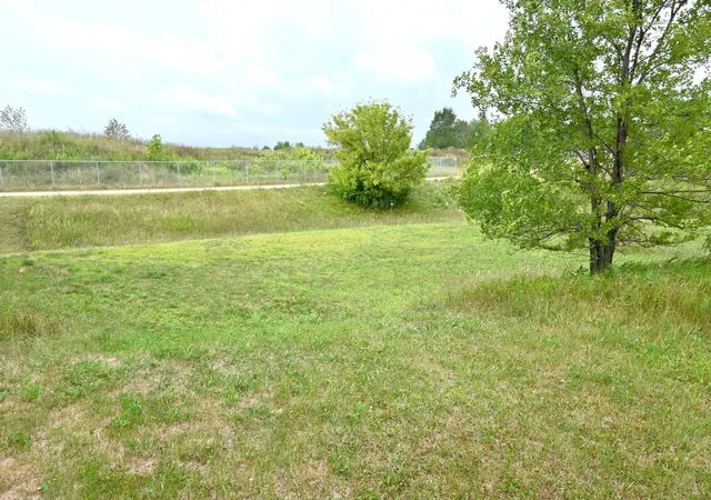 1st image of 1882 Cypress Trl, New Richmond, WI 54017 | MLS# 7129372