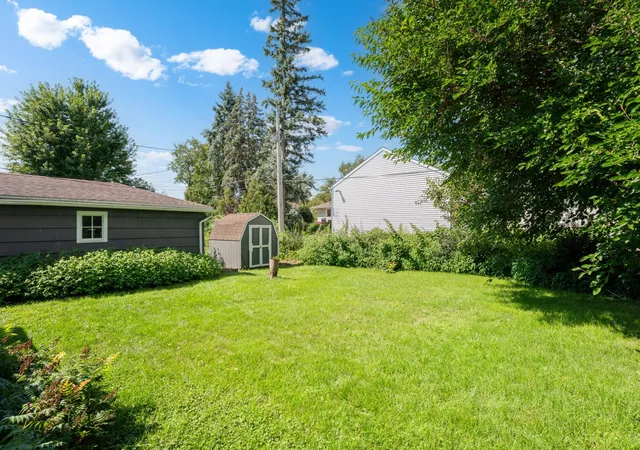 2nd image of 1409 14th Ave Nw, Rochester, MN 55901 | MLS# 7129434