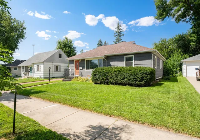 40th image of 1409 14th Ave Nw, Rochester, MN 55901 | MLS# 7129434