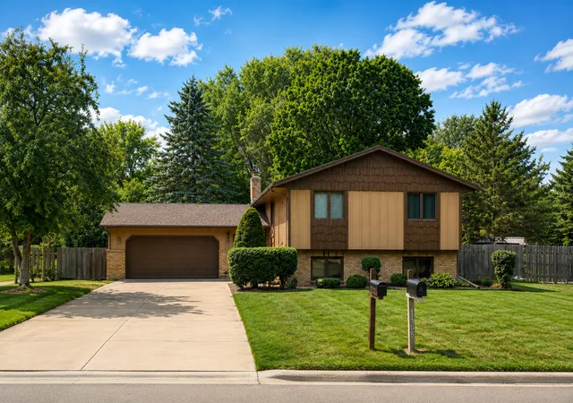 Photo 1 of Sale Pending at 7709 Ewing Ave N, Minneapolis, MN 55443 | MLS# 7129443 | Listing updated on 2026-09-08