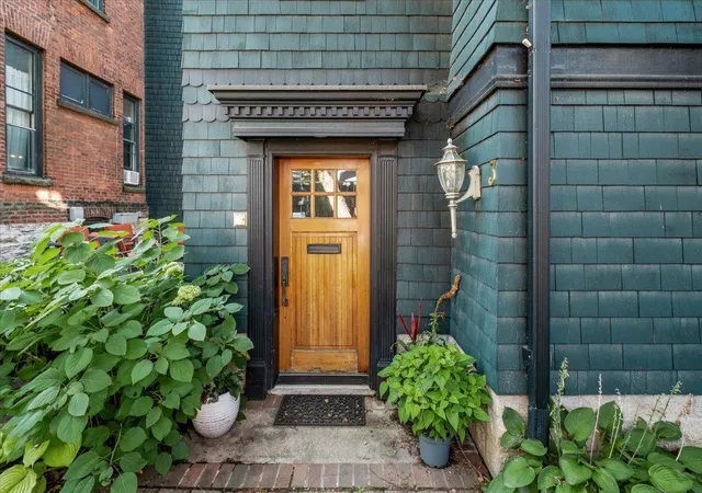 Photo 3 of Condo for sale at 449 Portland Ave #3, Saint Paul, MN 55102 | MLS# 7129470 | Listing updated on 2026-09-13