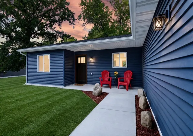 3rd image of 1125 Ne 6Th Ave, Grand Rapids, MN 55744 | MLS# 7129506