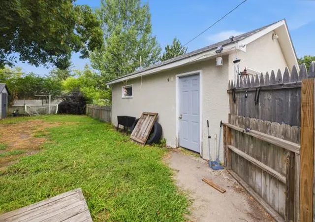 Photo 4 of Single family home for sale at 313 1st Avenue NE, Brainerd, MN 56401 | MLS# 7129507 | Listing updated on 2026-09-23
