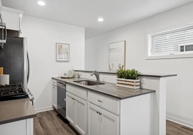 5th image of 2032 James Ave N, Minneapolis, MN 55411 | MLS# 7129518