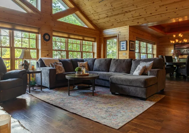 Photo 4 of Sale Pending at 1896 Town Rd 274, International Falls, MN 56649 | MLS# 7129549 | Listing updated on 2026-08-23
