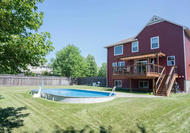 Photo 1 of Single family home for sale at 1672 Lenox Dr, Waconia, MN 55387 | MLS# 7129551 | Listing updated on 2026-10-06