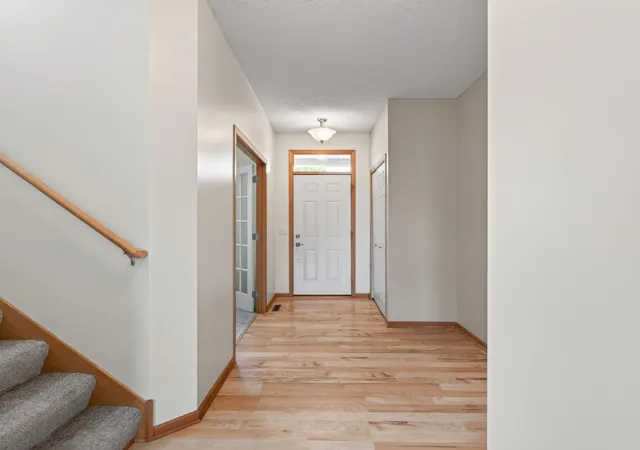 Photo 2 of Single family home for sale at 1672 Lenox Dr, Waconia, MN 55387 | MLS# 7129551 | Listing updated on 2026-10-21