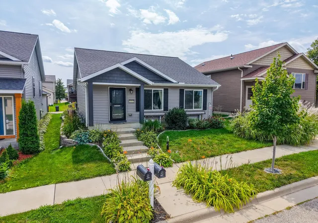 Photo 1 of Single family home for sale at 6084 Sandstone St Nw, Rochester, MN 55901 | MLS# 7129557 | Listing updated on 2026-09-02