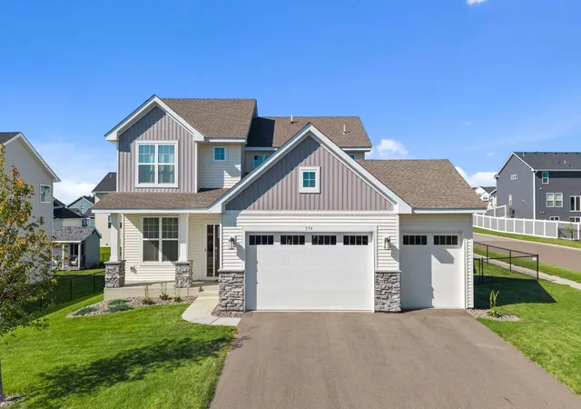 Single family home for sale at 554 Heartland Dr, Delano, MN 55328 | MLS# 7129580