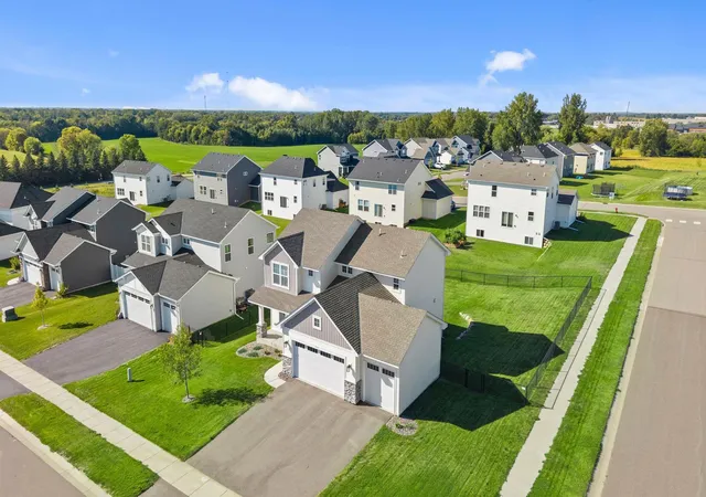 Photo 1 of Single family home for sale at 554 Heartland Dr, Delano, MN 55328 | MLS# 7129580 | Listing updated on 2026-09-24
