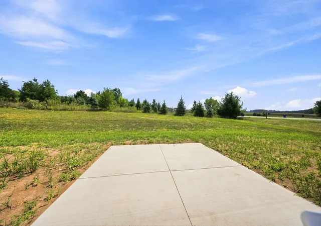 Photo 3 of Single family home for sale at 32 256th Street, Osceola, WI 54020 | MLS# 7129590 | Listing updated on 2026-10-05