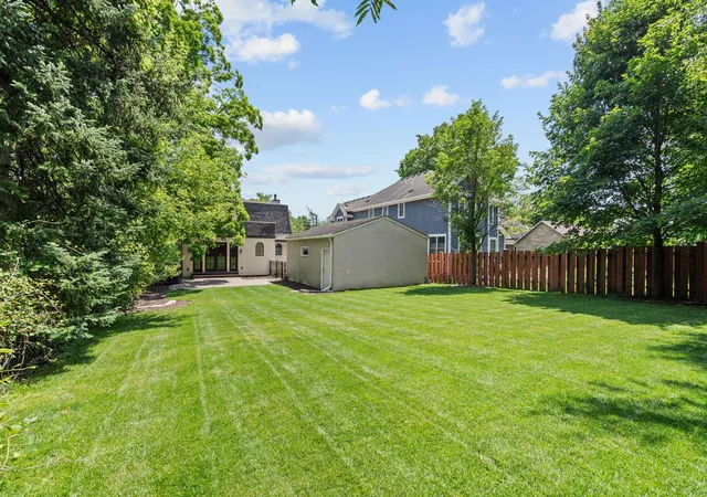 4th image of 219 Chicago Ave N, Wayzata, MN 55391 | MLS# 7129592