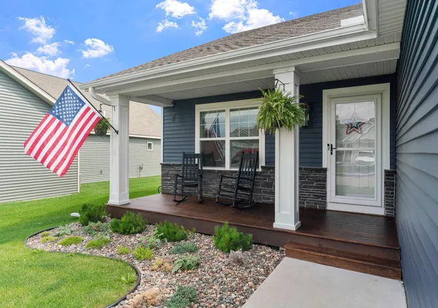 image of 385 Freedom Ln, Delano, MN 55328 | MLS# 7129612