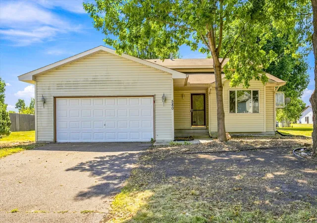 1st image of 580 W 11th St, Rush City, MN 55069 | MLS# 7129616